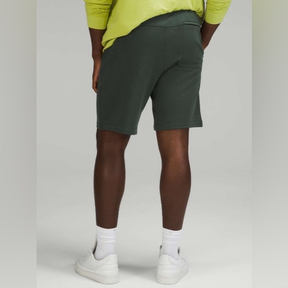 Lululemon Relaxed-Fit French Terry Short 9"
Large - Picture 2 of 6